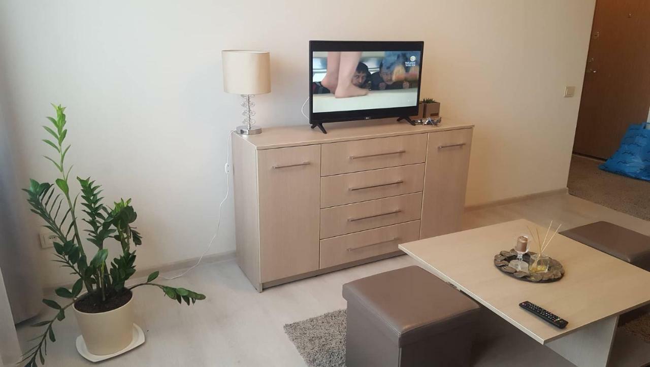 Lieporiu Apartamentai Šiauliai Exterior foto